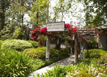 7955 Magnolia Avenue