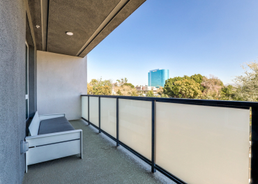 1980 East Rochelle Road