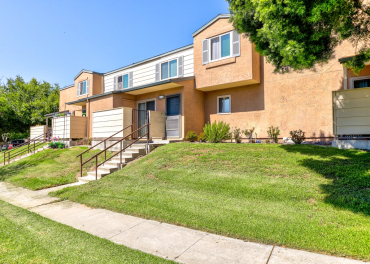 2786 East Tahquitz Canyon Way