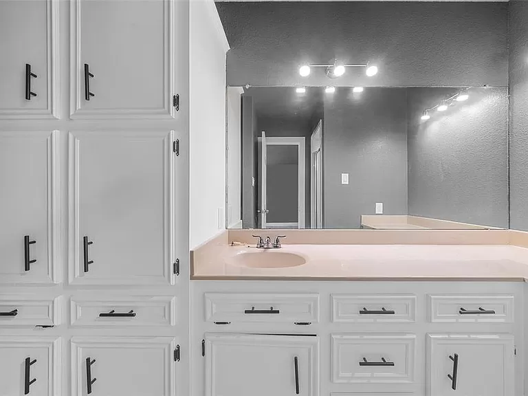 106 Willowcrest Street