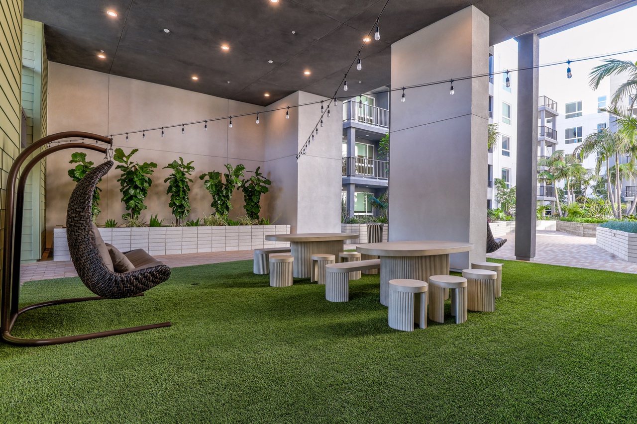 16950 Jasmine Street