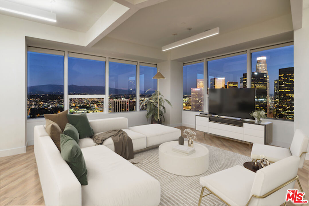 1100 Wilshire Boulevard