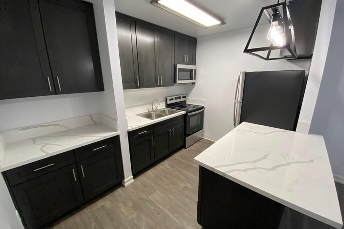 9646 Carroll Canyon Road