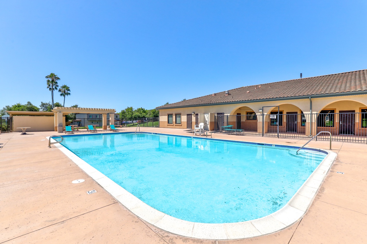 14481 Southpointe Drive