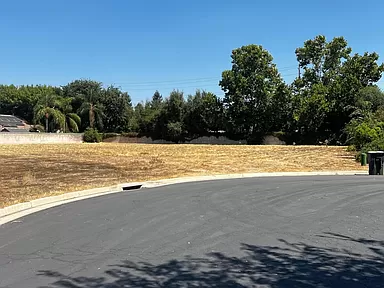 1702 South Manzanita Street