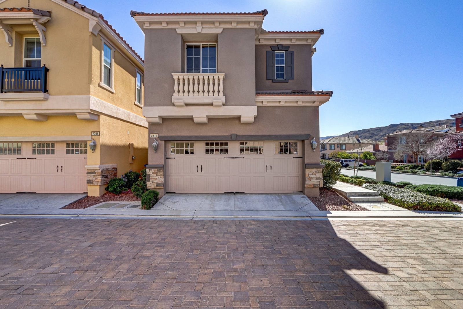 2310 Malaga Peak Street