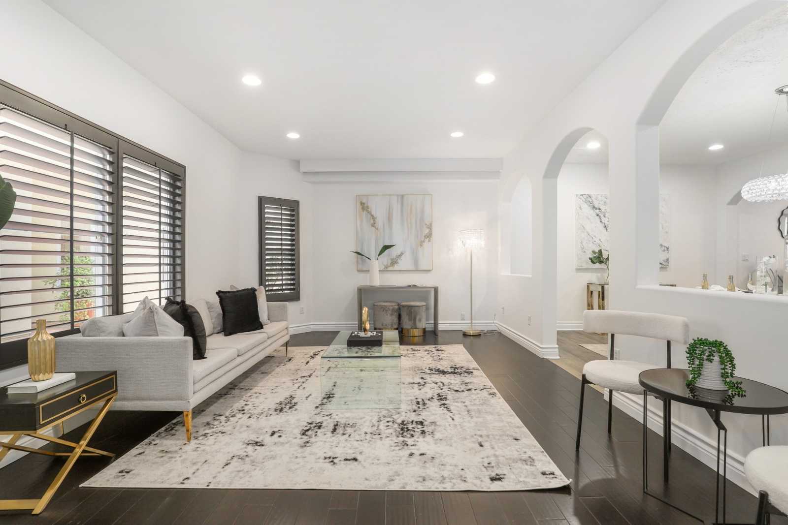 640 North Sweetzer Avenue